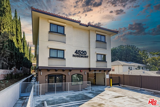 Building Photo - 4520 Rosemont Ave