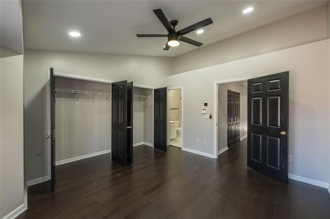 Building Photo - 3177 Mill Springs Cir NE