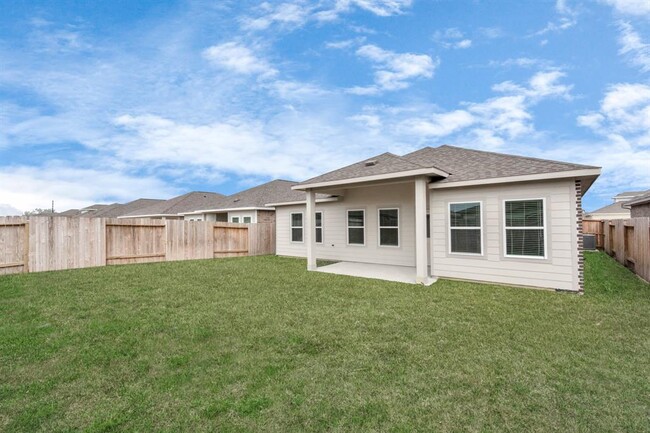 Building Photo - 1218 Scarlet Crk Dr