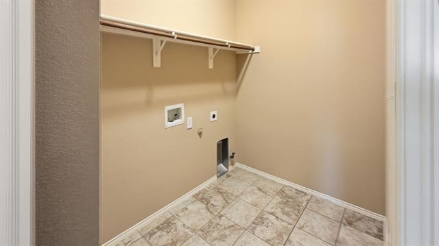Building Photo - 15513 Landing Creek Ln