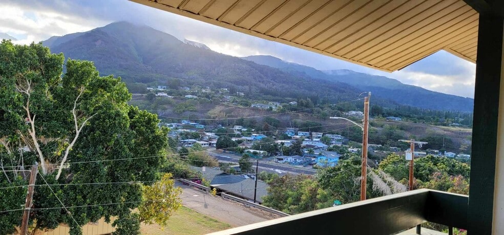 Building Photo - 2180 W Vineyard St