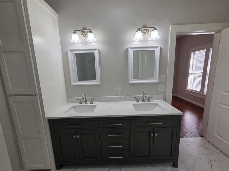 Master Bathroom - Vanity - 458 Elm Ave