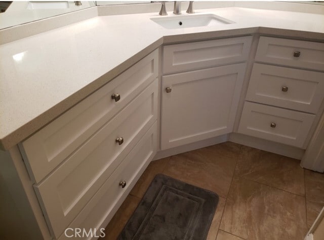 Building Photo - 225 N Rose St