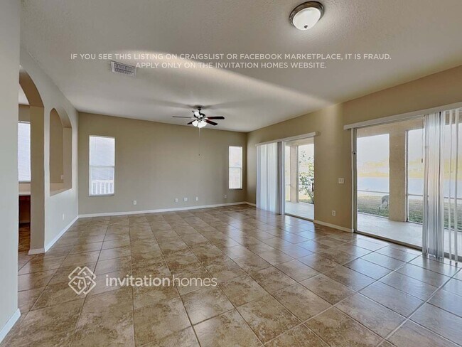 Building Photo - 2325 125th Dr E