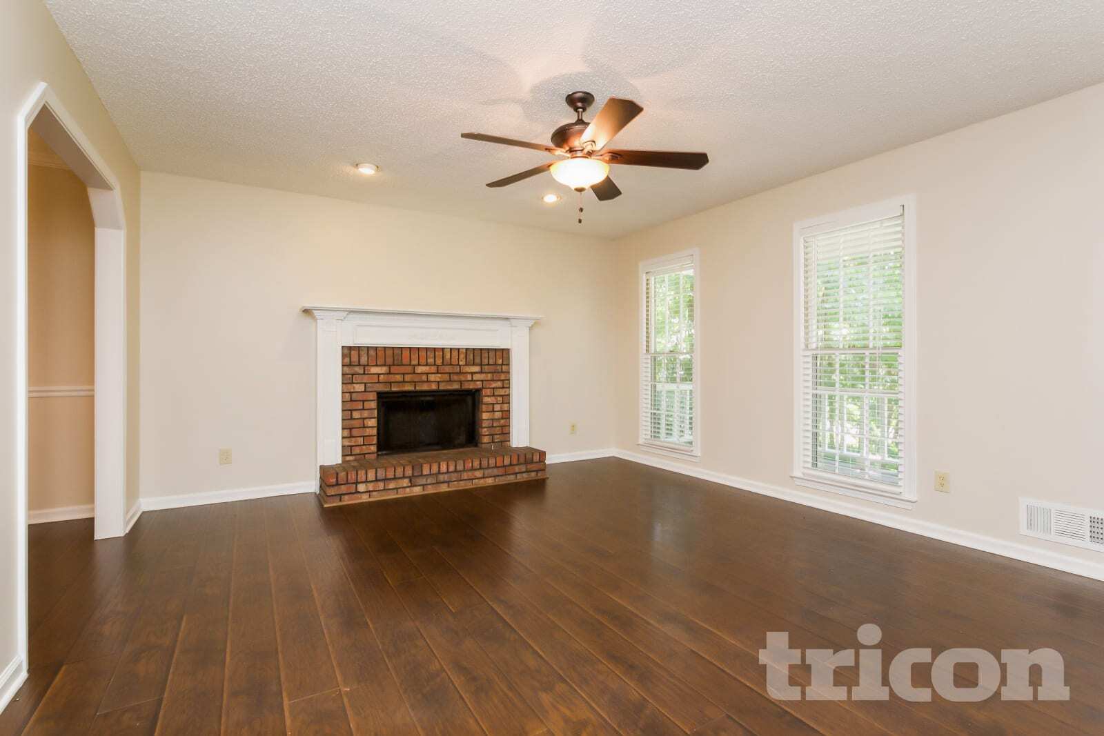 Building Photo - 329 Stratford Dr