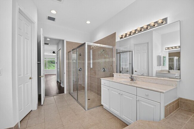 Building Photo - 11582 Windsor Bay Pl