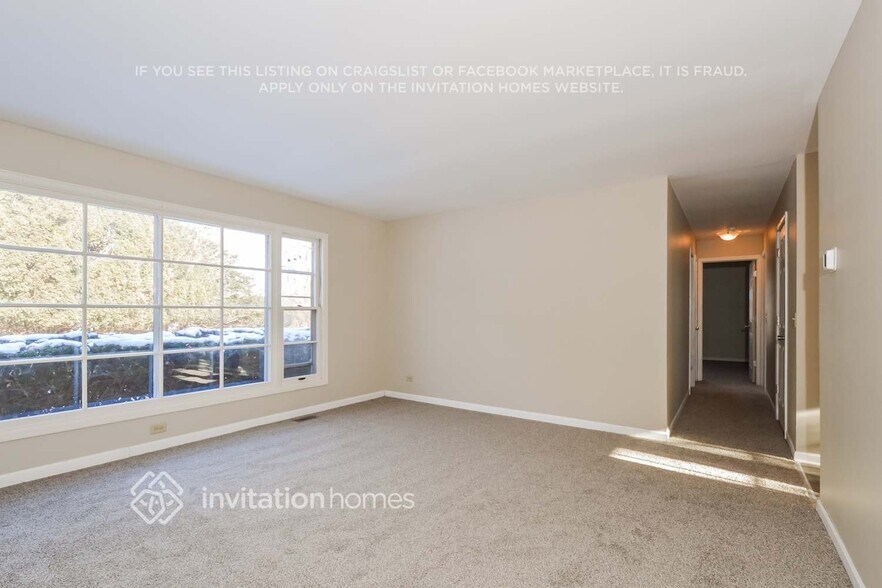 Building Photo - 828 Winmoor Dr