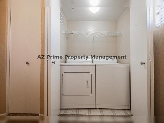 Building Photo - 3434 E Baseline Rd