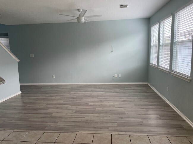 Building Photo - 9022 Elm Drake Ln