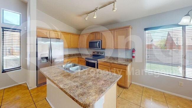 Building Photo - 5964 S Avenida Ribero