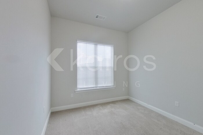 Building Photo - 15703 Boothy Ln