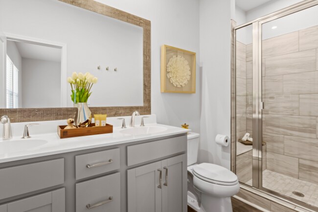 Building Photo - 912 Colton Dr