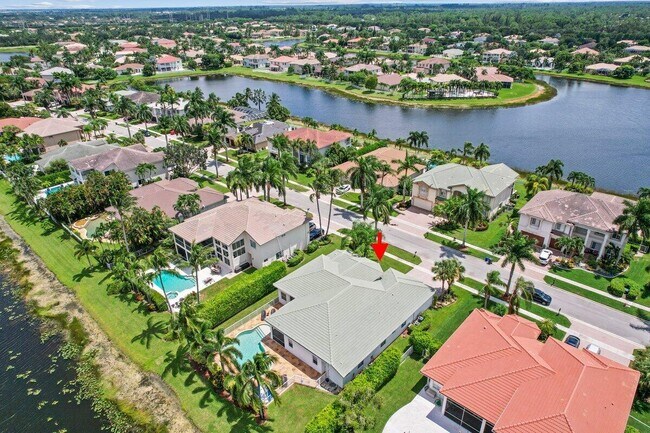 Building Photo - 11727 Paradise Cove Ln