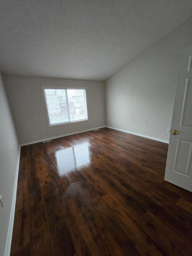Building Photo - 5431 Boxwood Ct SE