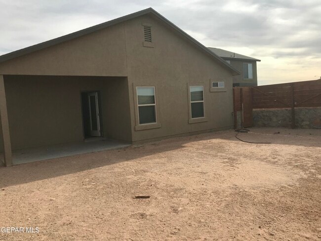 Building Photo - 14649 Friesian Trail