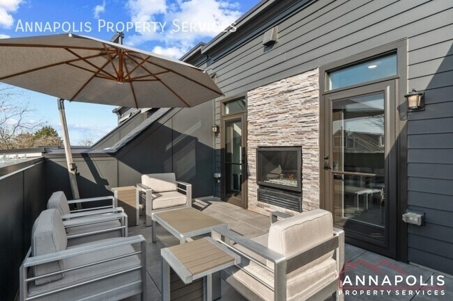 Building Photo - 285 West St