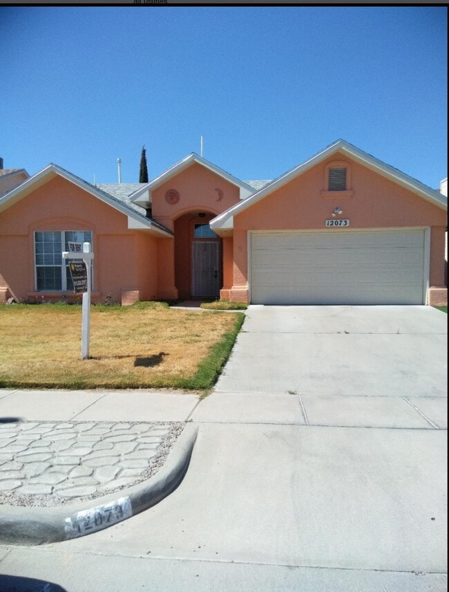 Building Photo - Nice cozy home