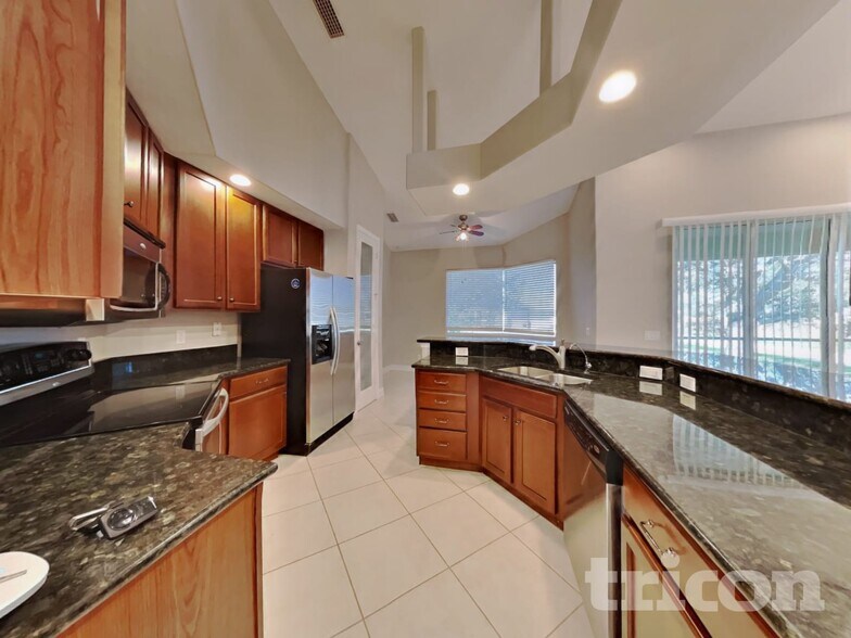 Building Photo - 4170 Grobe St