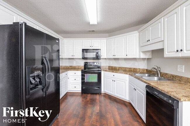 Building Photo - 1186 King Arthur Ct