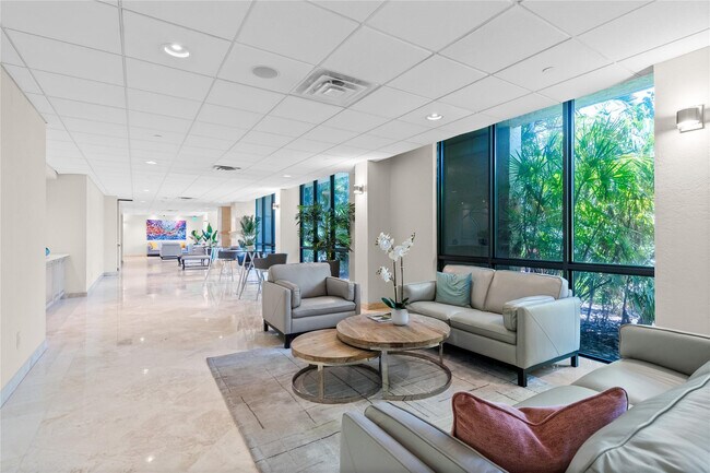 Building Photo - 4900 N Ocean Blvd