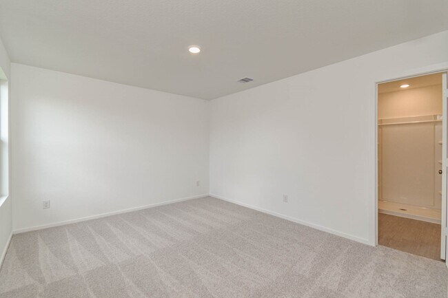 Building Photo - 355 Bush Mdw Ln