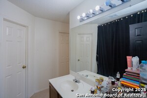 Building Photo - 7118 Rimwood St