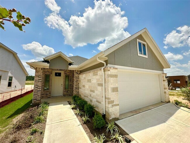 Primary Photo - 12164 Ridge Top Dr
