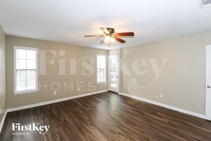 Building Photo - 2961 Forest Edge Dr