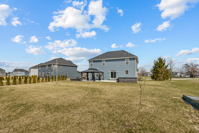 Building Photo - 12520 S Cherry Blossom Blvd