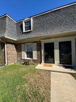 Building Photo - 1010 Country Club Rd