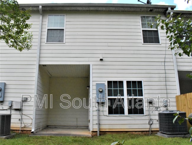 Building Photo - 6864 Mountain Cir