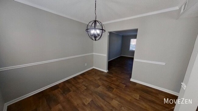 Building Photo - 422 Muirs Chapel Rd