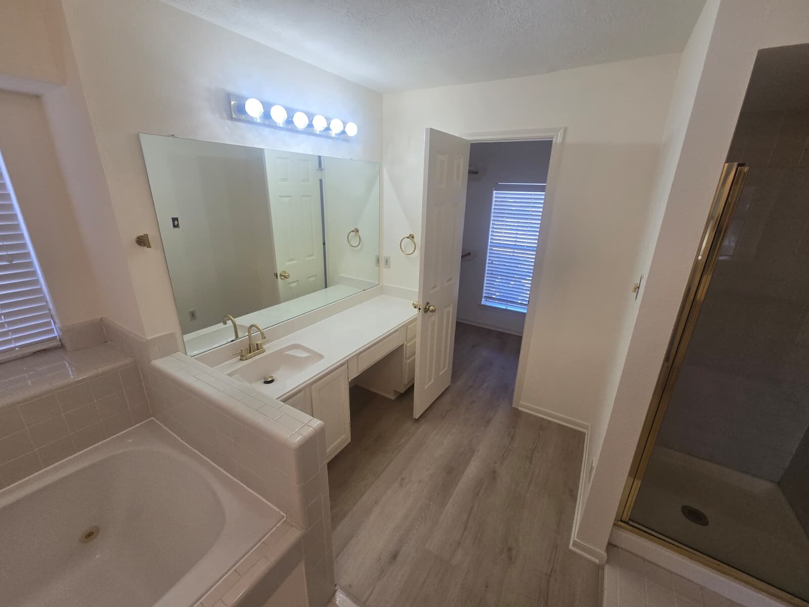 Building Photo - 12851 Apple Forest Trl