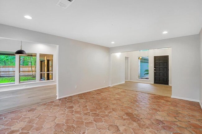 Building Photo - 2022 Bristlecone Pl