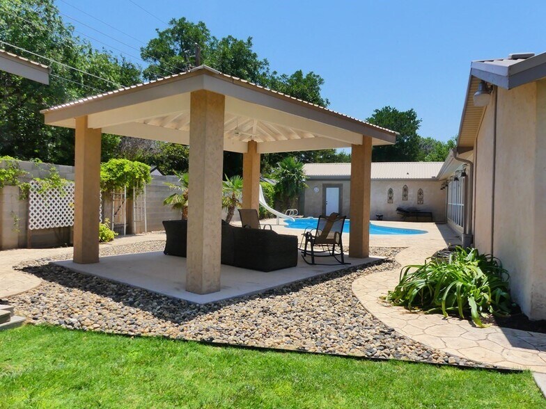 Building Photo - 1312 NW 15th St