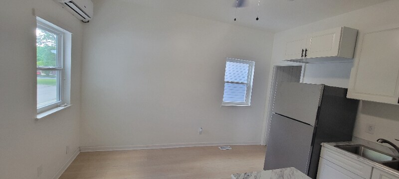 Building Photo - 2511 Youman St