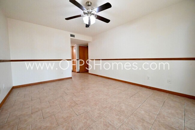 Building Photo - Ranch Style Home in Niceville