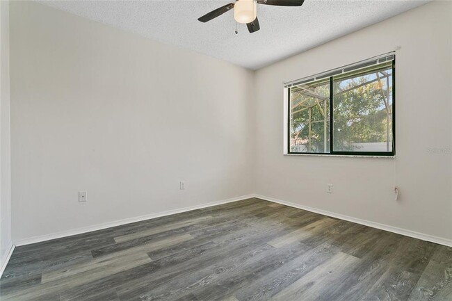 Building Photo - 3612 Biscayne Dr