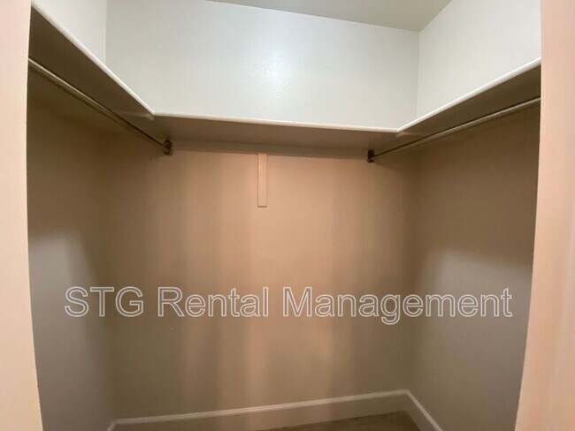 Building Photo - 1509 W 750 N