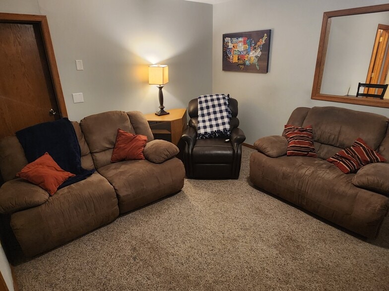 Living Area - 511 10th St SE