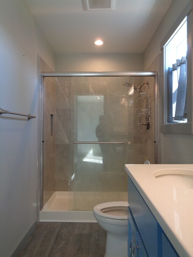 Building Photo - 1364 Northern Heights Loop NE