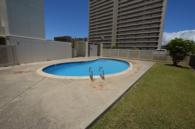 Building Photo - Salt Lake - Pikake Manor 2 bed, 1 bath, 2 parking