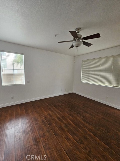 Building Photo - 5800 Oakdale Ln