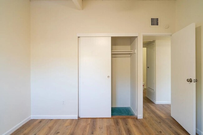 Building Photo - 5418-5420 Baja Drive