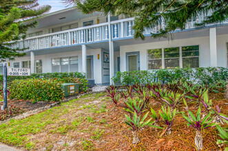 Building Photo - 322 Tilford O