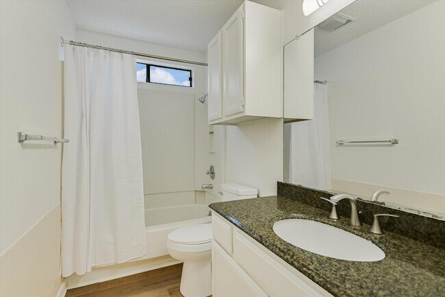 Building Photo - 6103 Hill Forest Dr