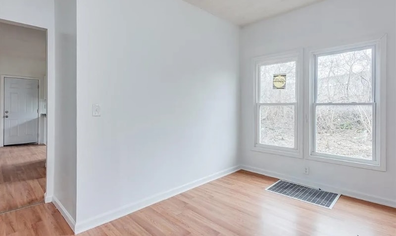 Building Photo - 317 Marguerite Ave