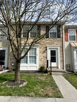 Building Photo - 104 Barrington Ln