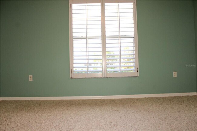 Building Photo - 1702 Fairway Trce