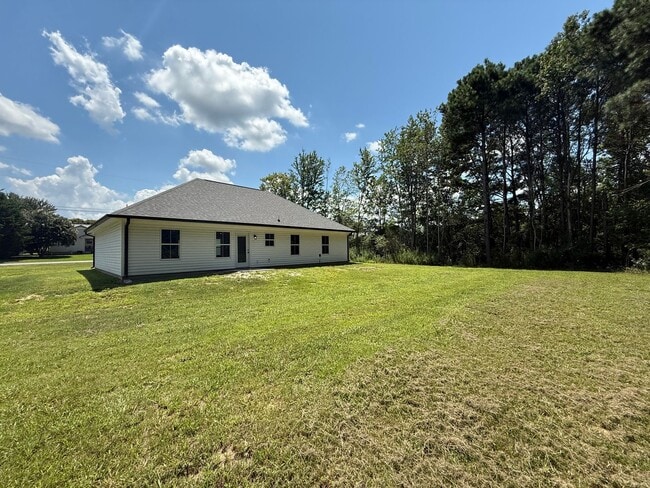 Building Photo - BEAUTIFUL RENTAL HOME IN ARAB, AL!